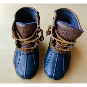 Saltwater duck boots